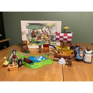 Vintage Maurice Sendaks Little Bear Deluxe Playset complete Boat Box Toy 1998